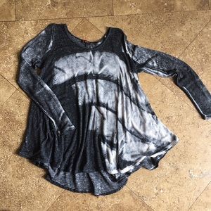 T-Parry Long Sleeve Flyaway Top