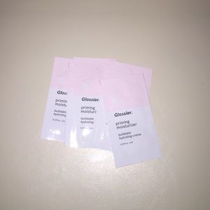 Glossier priming moisturizer sample