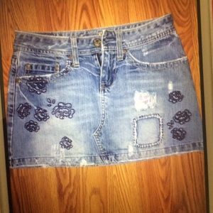 American eagle jean skirt