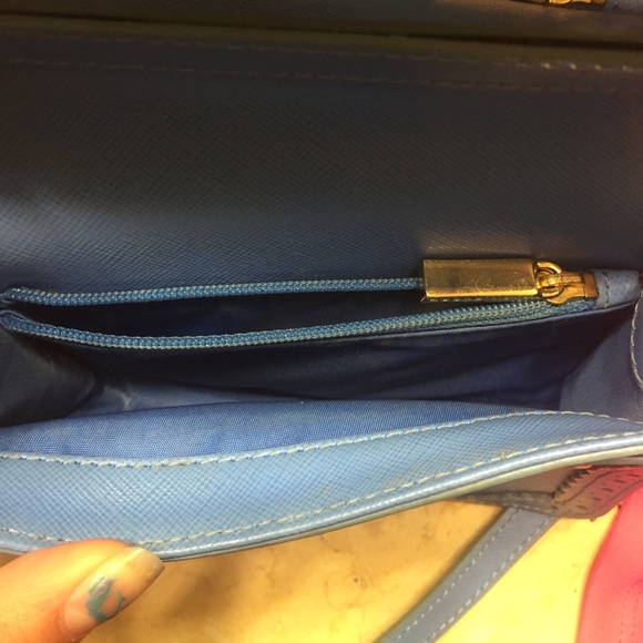 Small tori blue purse - Picture 4 of 4