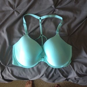 Victoria's Secret t-shirt bra