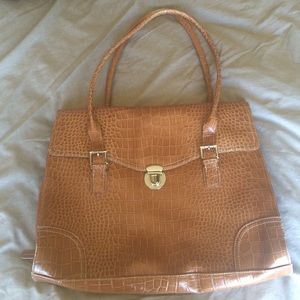 SALE!! Liz Claiborne laptop bag