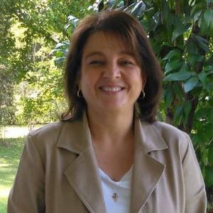 Meet your Posher, Angie