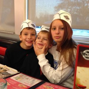 Meet your Posher, Becca