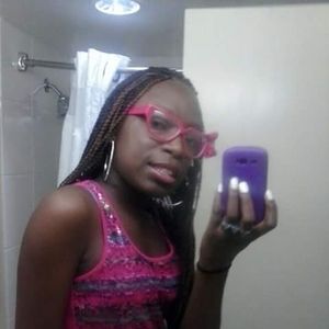 Meet your Posher, Sheena