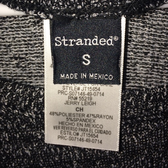 "Wild at Heart" Cropped Sweater - Picture 3 of 3