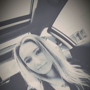 Meet your Posher, Chrystal