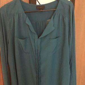 Turquoise colored top