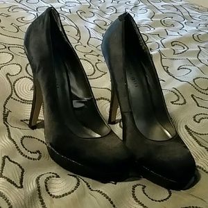 Glitter heel & platform black pumps