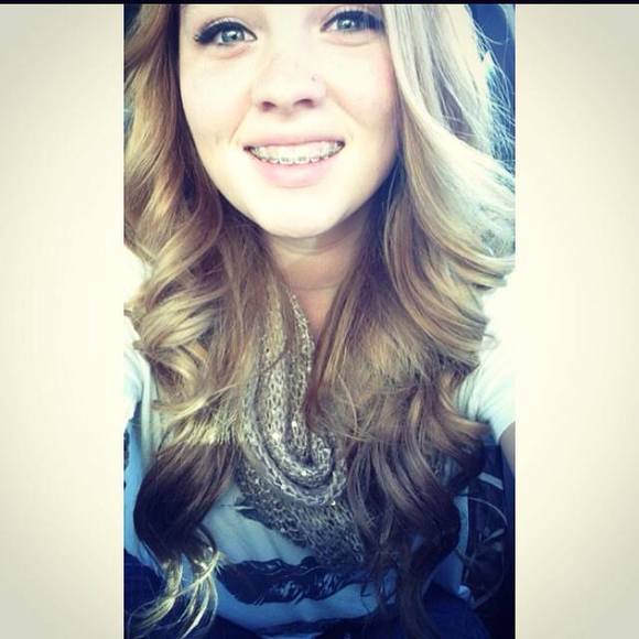 Meet your Posher, Alexis