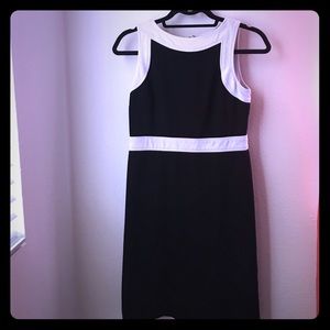 Classic Black and White Ann Taylor Bussiness Dress