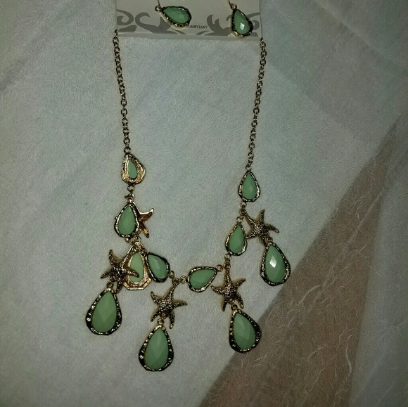 Beachy jewelry set - Picture 3 of 3