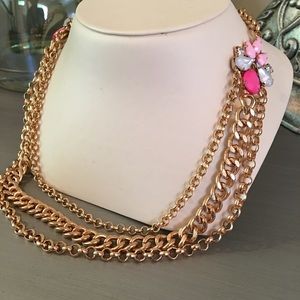 Charming Charlie Jewelry - 🛍 Charming Charlie Gold Floral Jeweled Necklace