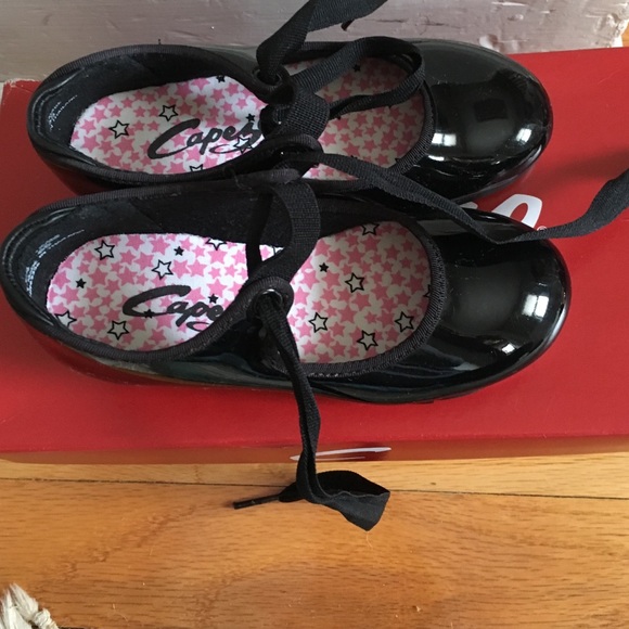 Capezio tap shoes