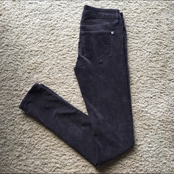 Roxy Brown Corduroy Pants. - Picture 1 of 2
