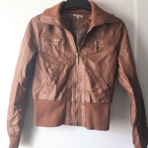 Jackets & Blazers - Jacket