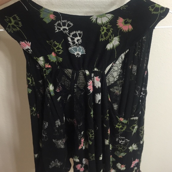 Floral print blouse - Picture 4 of 4