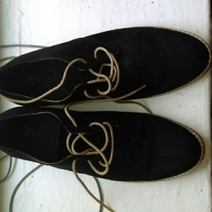 H & M shoes