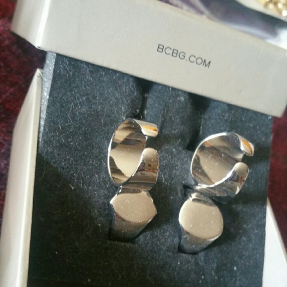 BCBG RING SET - Picture 2 of 4