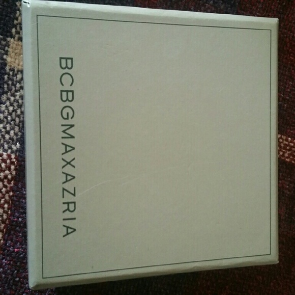 BCBG RING SET - Picture 4 of 4