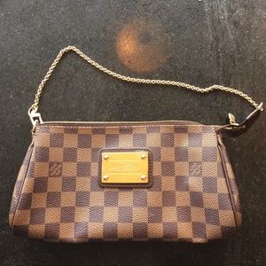 🚫Sold on Tradesy🚫 Louis Vuitton Eva Clutch Ebene