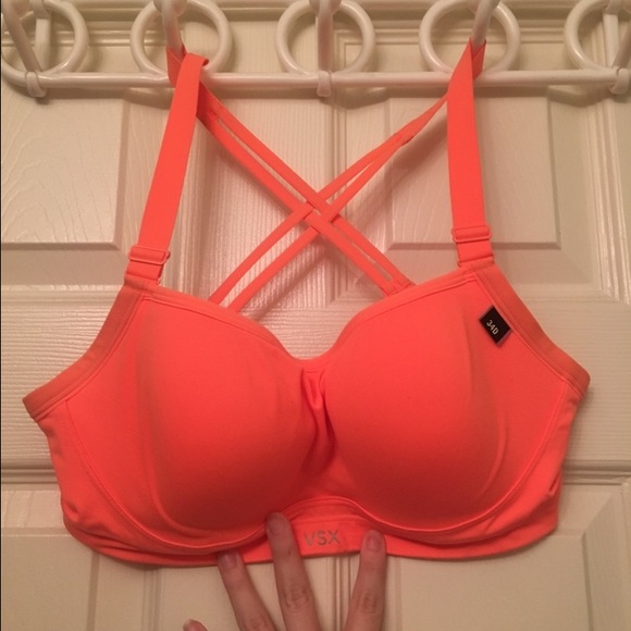 Vs
