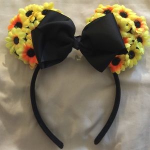 Daisy Mickey Ears