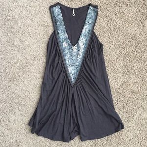 Robin K. (Buckle brand) Fashion Tank