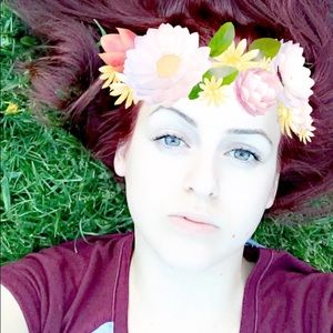 Meet your Posher, Caitlyn