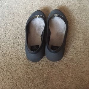 Black Crocs ballet flats