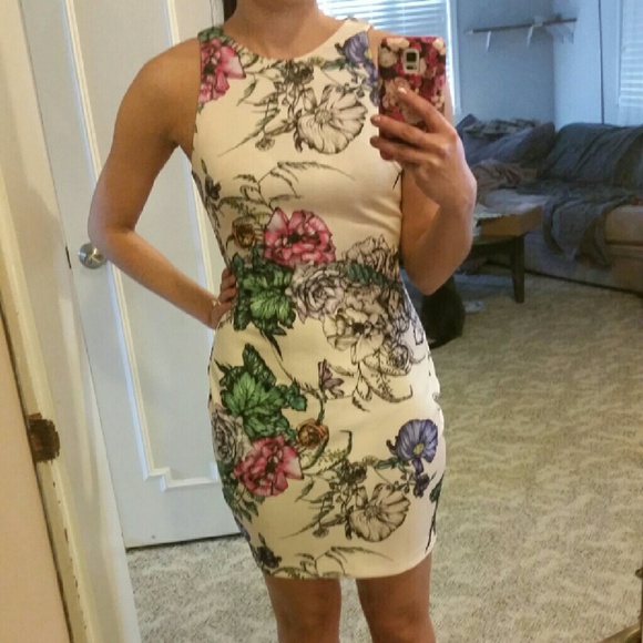 Sale! Alexia Admor Dress - Picture 3 of 4