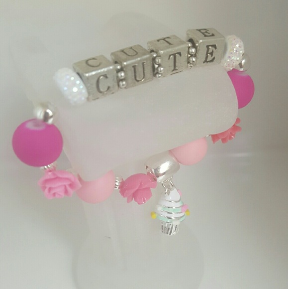 Best Gifts to your loved ones with this cutie😍 - Picture 2 of 4