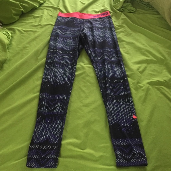 Nike pro hyper warm