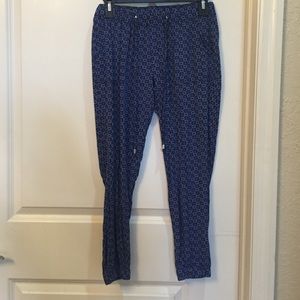 Old navy printed capris