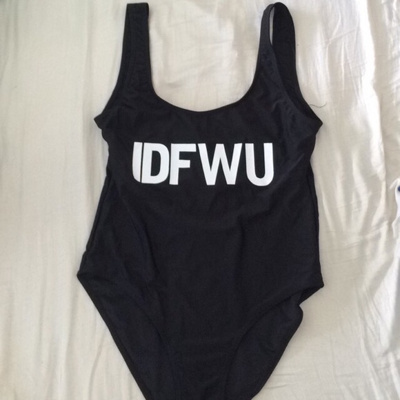 IDFWU One Piece - Picture 3 of 3