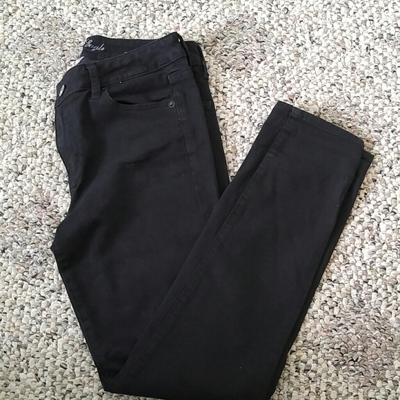 American Eagle super stretch black skinny jeans