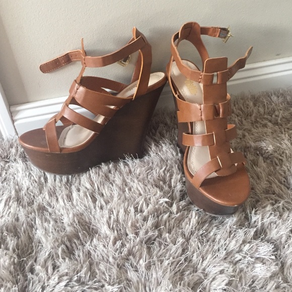 Charlotte Russe wedges size 6