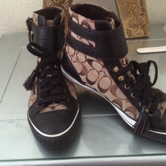 Coach high top brown shoes