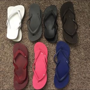 Assorted flip flops bundle