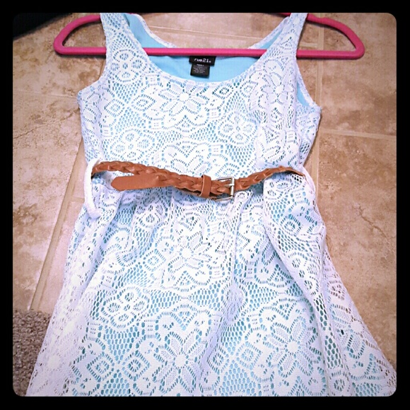 High low wHite  lace dress with a mint slip