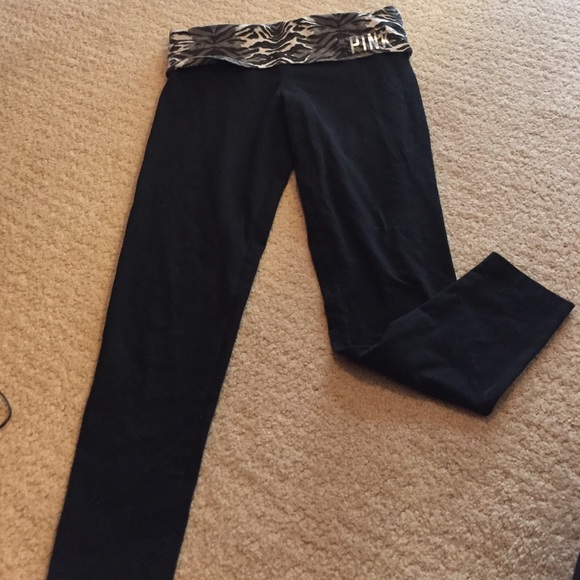 Pink yoga leggings