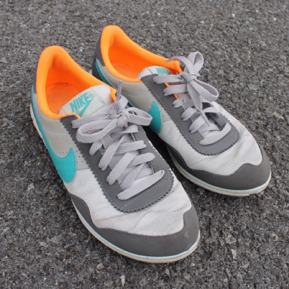Nike Sneakers
