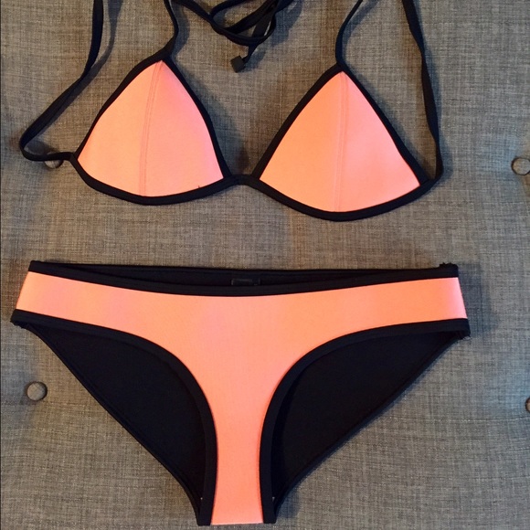 TRIANGL Bikini