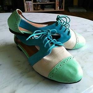 Refresh Oxford tie Open Side shies