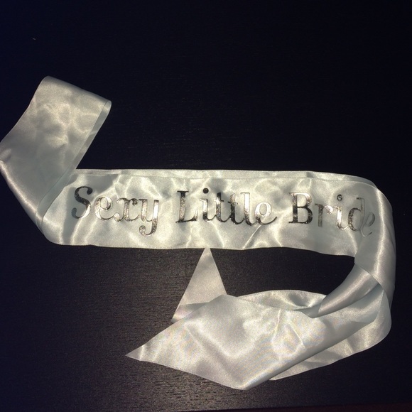 Sexy Little Bride Shash