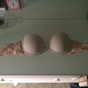34A nude strapless bra