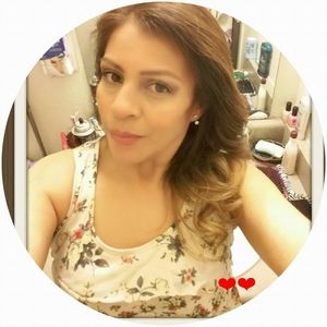 Meet your Posher, Alma