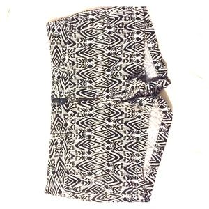 American eagle short