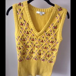 Unique yellow flowered embroidered sweater vest