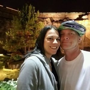 Meet your Posher, Joell